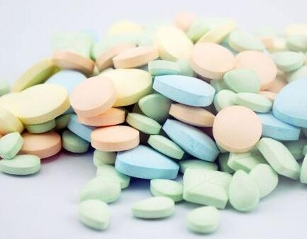 VC片壓片糖果OEM貼牌如何選擇廠家？